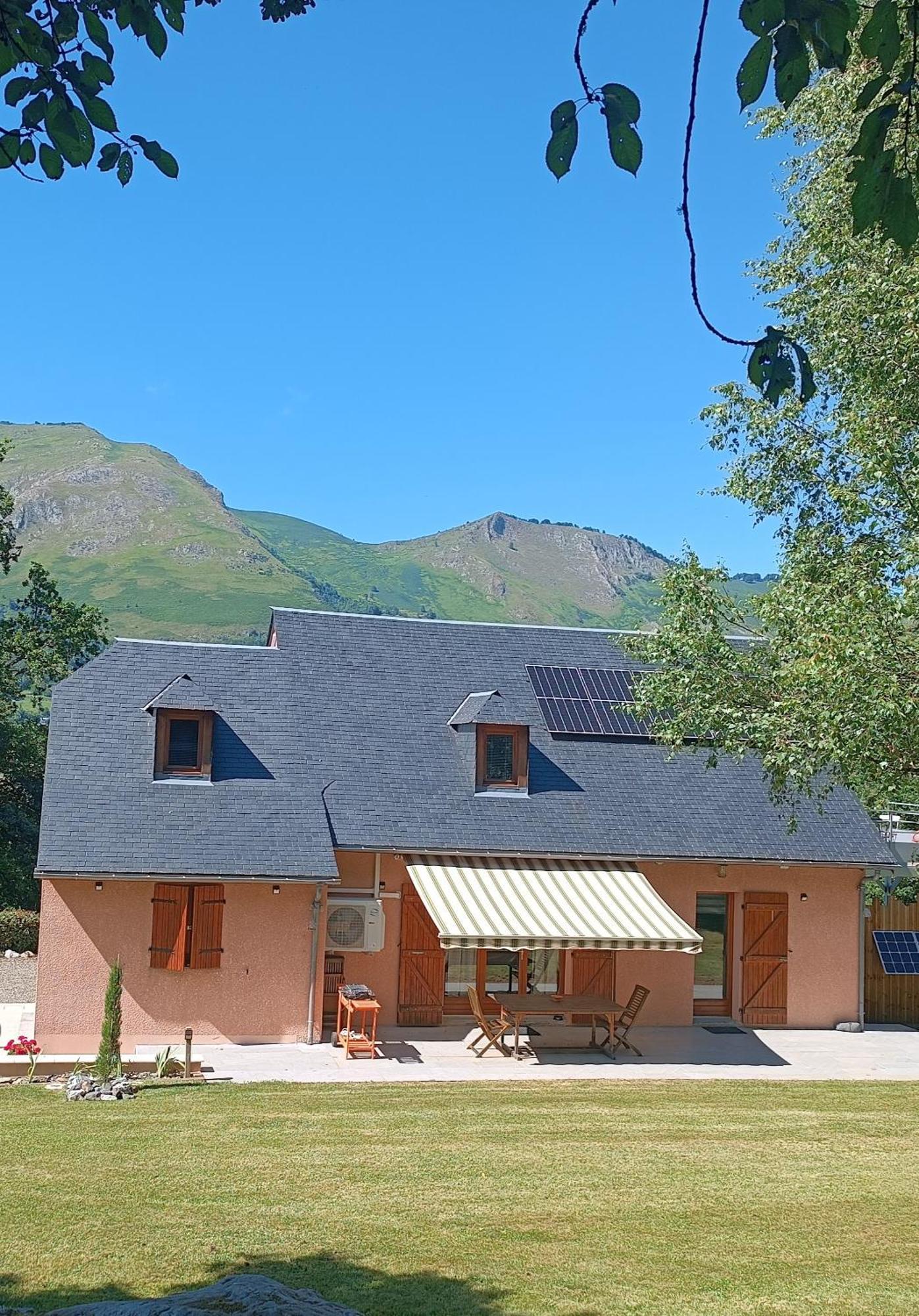 Le Chalet Bun Bagian luar foto